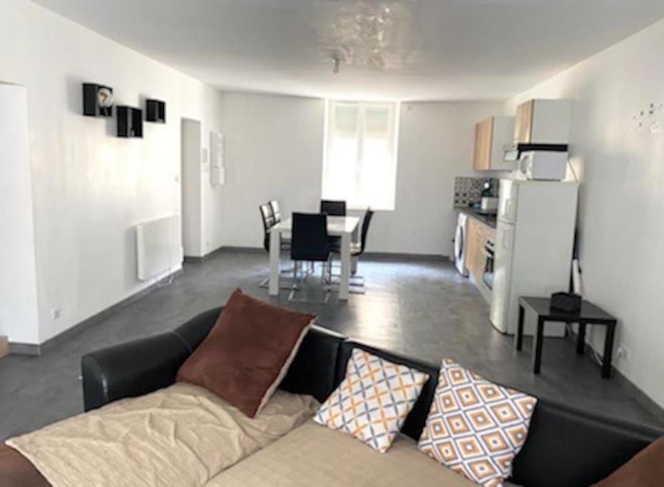 Châteauroux Appartement Centre Ville F3 מראה חיצוני תמונה